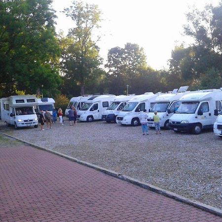 Zajazd Private Suwałki Dış mekan fotoğraf